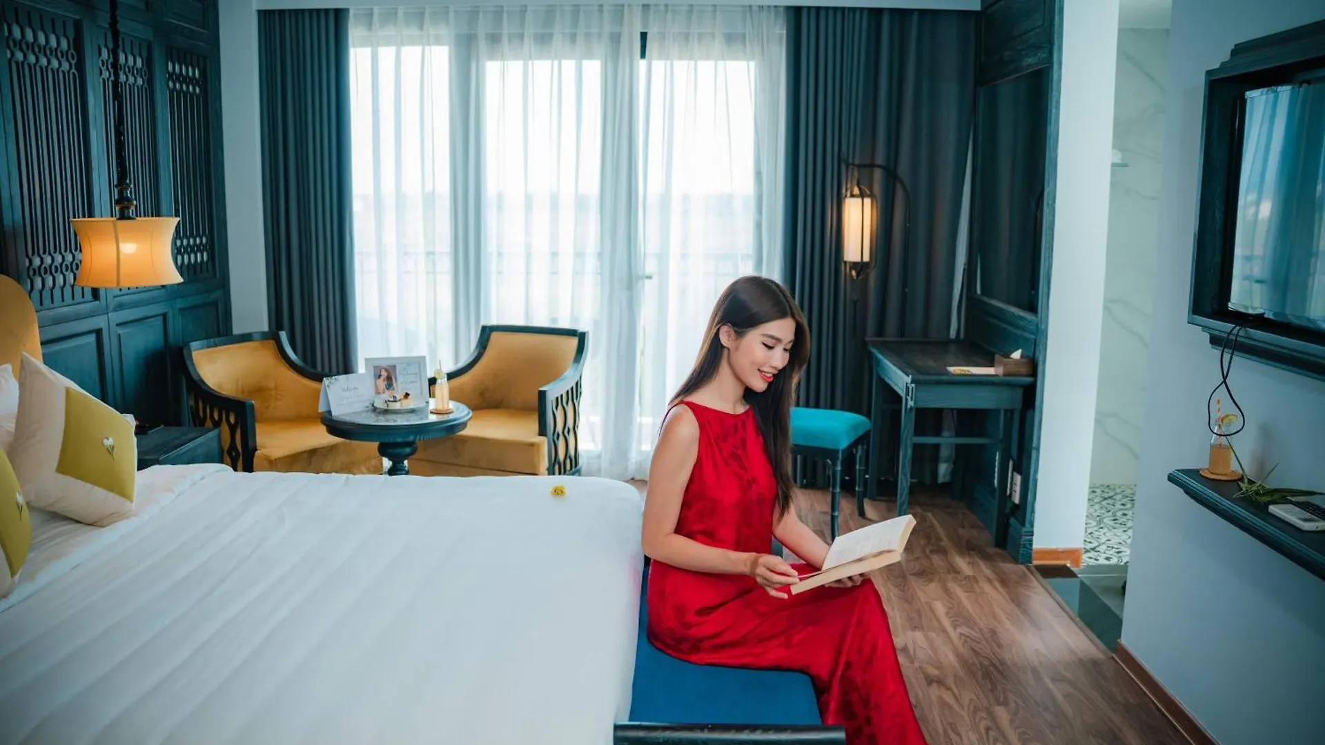 Hotel Shining Riverside Hoi An Boutique & Spa